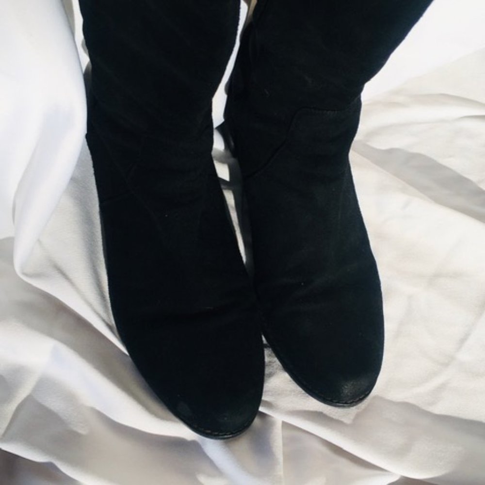 Black Suede Over-the-knee-boot, Stuart Weitzman - Picture 5 of 8